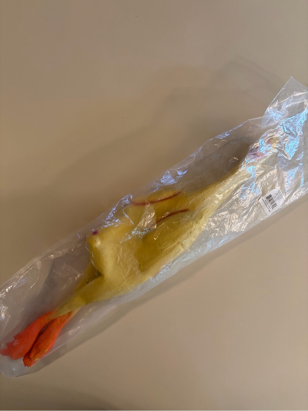 NEW Oriental Trading Co Realist Chicken Rubber Toy Prank Gag Gift Vintage 25/91